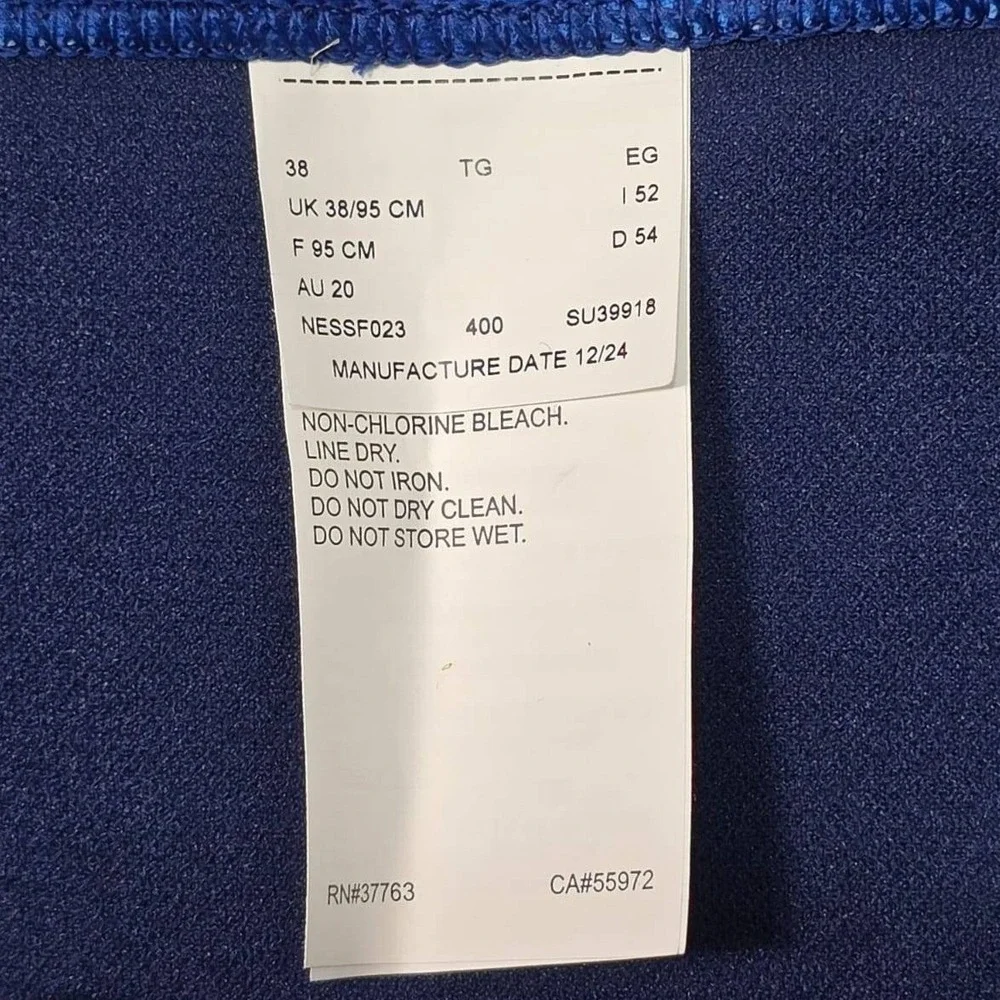 NWT NIKE‎ Women's Aqua Blue Print Swim Shorts 38
